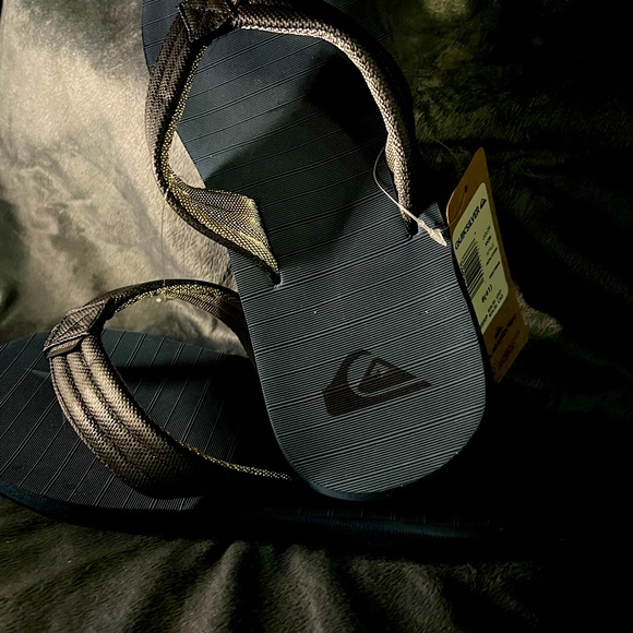 Quicksilver Mens Sandals - Picture 2 of 4
